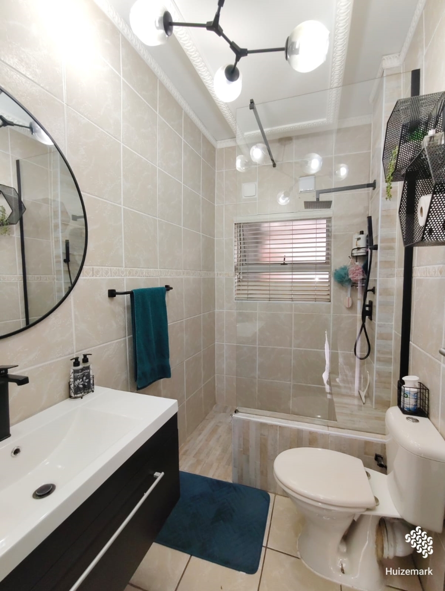 3 Bedroom Property for Sale in Vaalpark Free State
